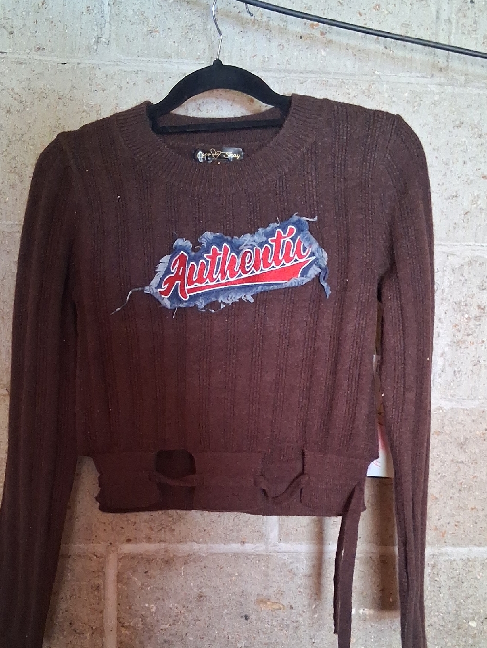 NWT Coco And Shay Brown Ribbed Sweater with 'Authentic' Patch Sz. Small
